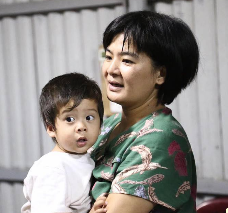 TRan Thi Nga et son enfant 3